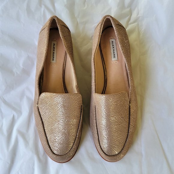 New ALEX MARIE Champagne Gold Metallic Leather Loafers Flats Shoes 6.5 - Picture 1 of 4